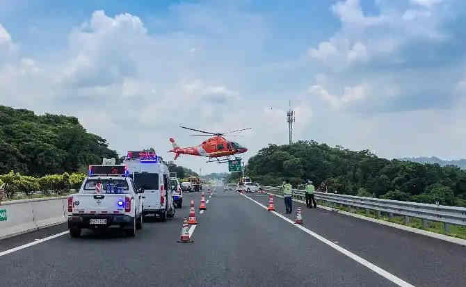 颍州区高速公路汽车救援案例